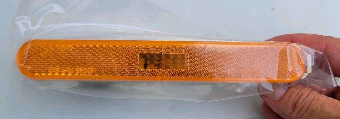 Foto 1 di 8