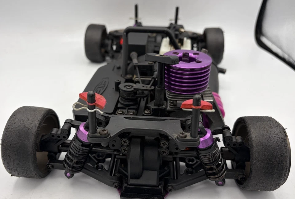 For parts HPI RS4 engine car chassis vintage rare - Image 4 of 4