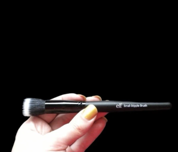 E.L.F. Small Stipple Brush #84025 – 6.75" Synthetic Duo Fiber Makeup Brush - Image 4 of 4