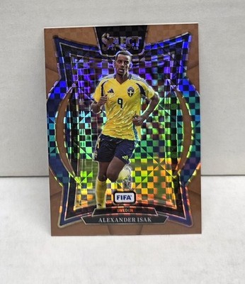 ALEXANDER ISAK 2024-25 Select FIFA BRONZE CHECKER PRIZM #92 ~ Sweden #'d /75