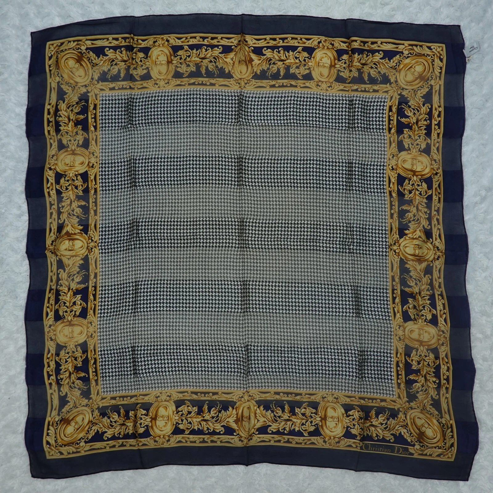 Foulard foulard en soie bleu CRISTIAN DIOR 32,5