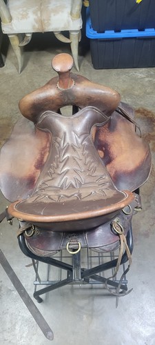 17" Tucker Trail Saddle SEE PICTURES - Picture 8 of 21