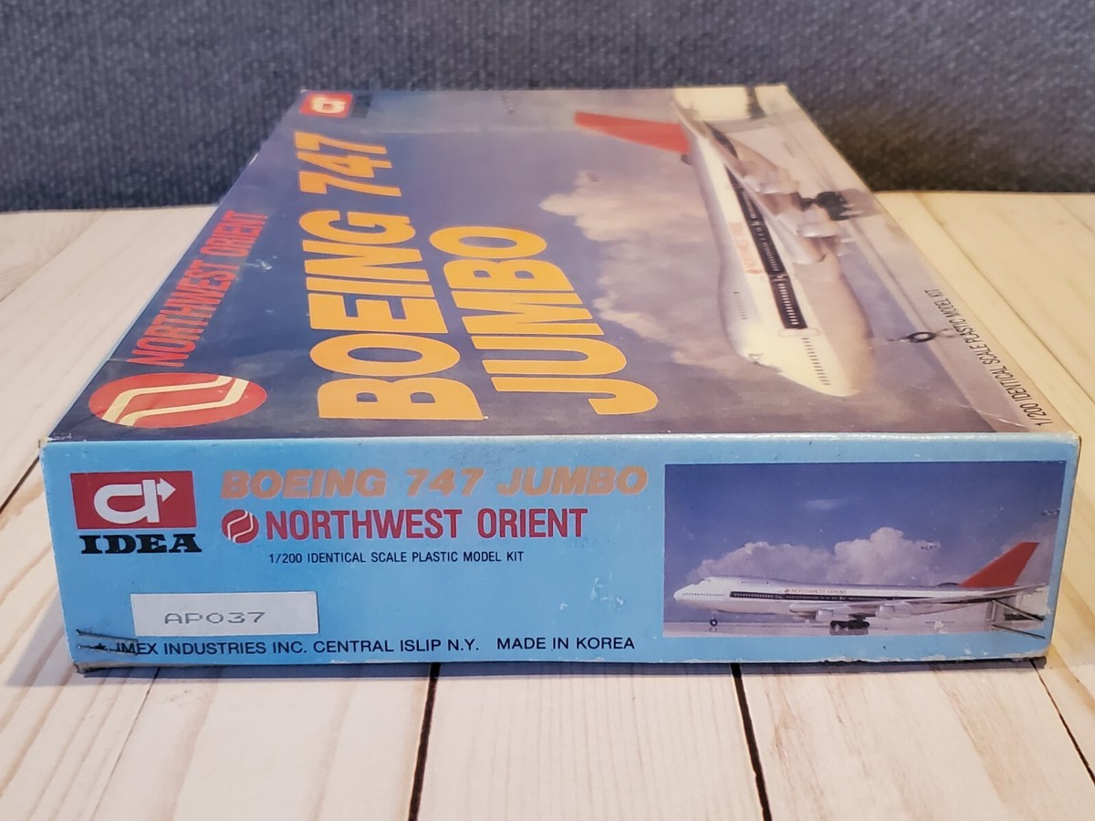 Idea Northwest Orient Boeing 747 Jumbo Jet Plane 1:200 Scale
