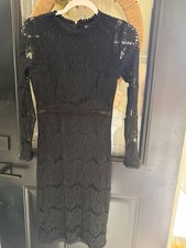 black lace dress long sleeve