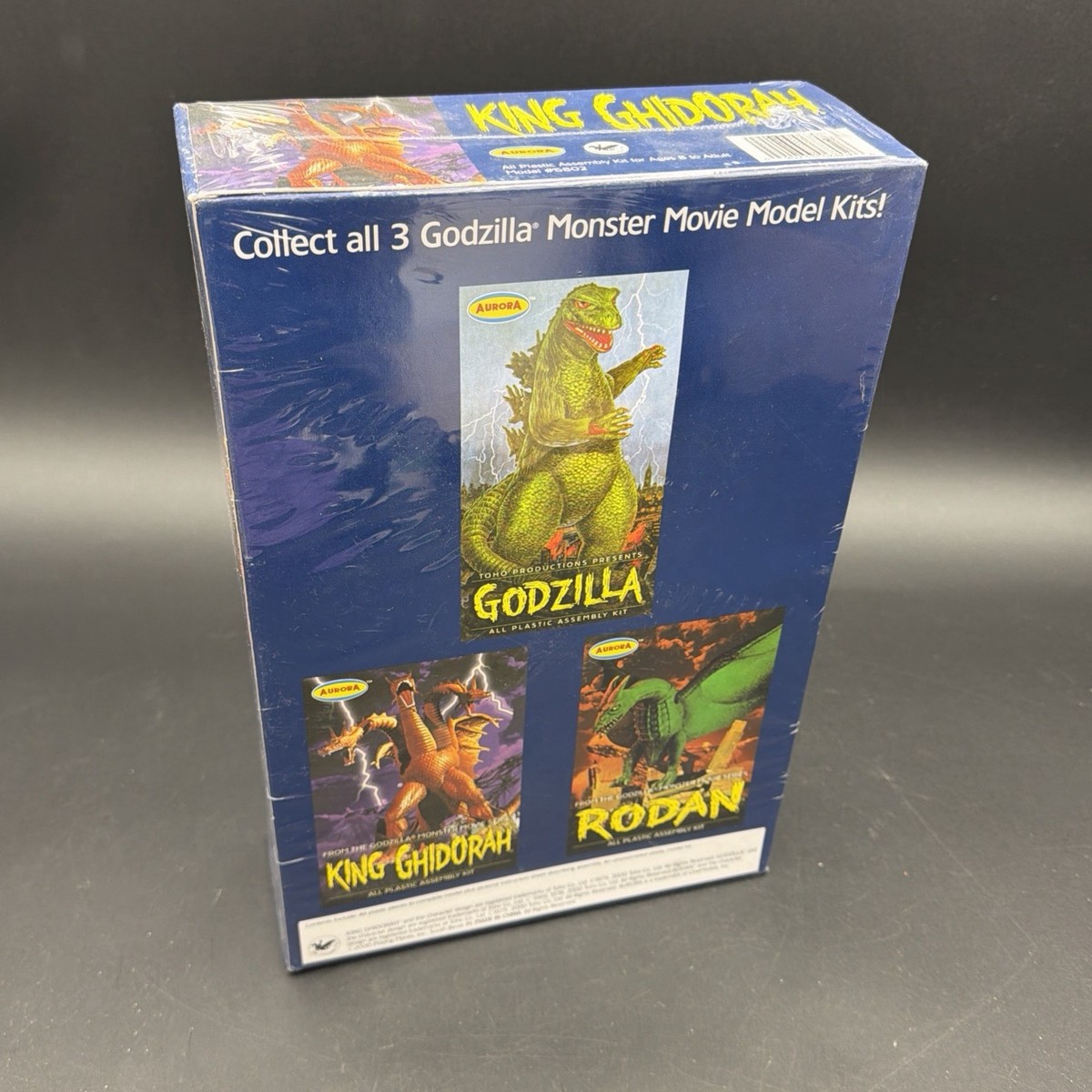 Godzilla King Ghidorah Model Kit Aurora Playing Mantis 6802 2000