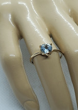 Natural Aquamarine Solitaire Ring 14k Solid Gold Size 6-1/2