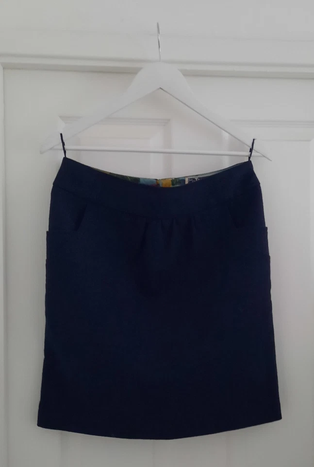 Joules Pure Wool Herringbone Tweed Pevensey Skirt Size 10 Navy Blue - Image 2 of 3
