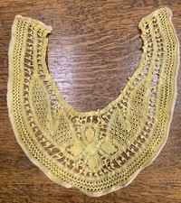 Vintage Handmade Sunflower Yellow Crocheted Collar A1