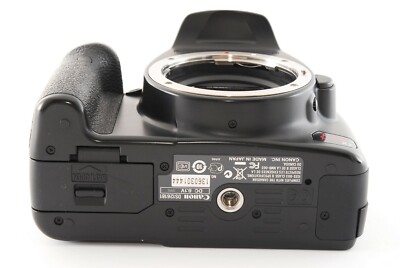 Canon EOS Kiss X2 Digital SLR Camera w/18-55mm Lens [Near