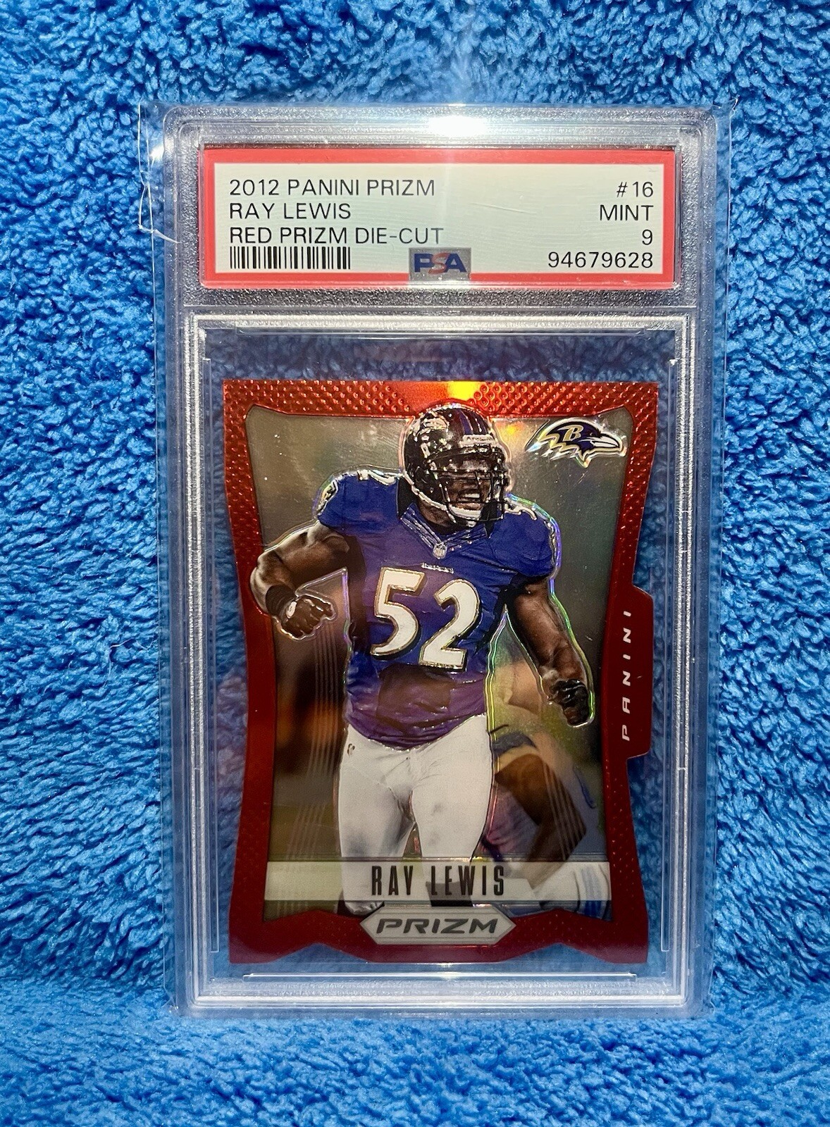 2012 Panini Prizm Ray Lewis #16 Red Die Cut PSA 9