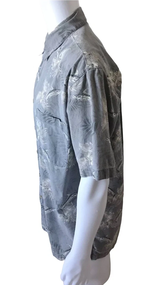 Camisa WOLVERINE Para Hombres Talla Grande Estampado de Pez Espada Manga Corta Cuello Abotonado Foto 2 de 4