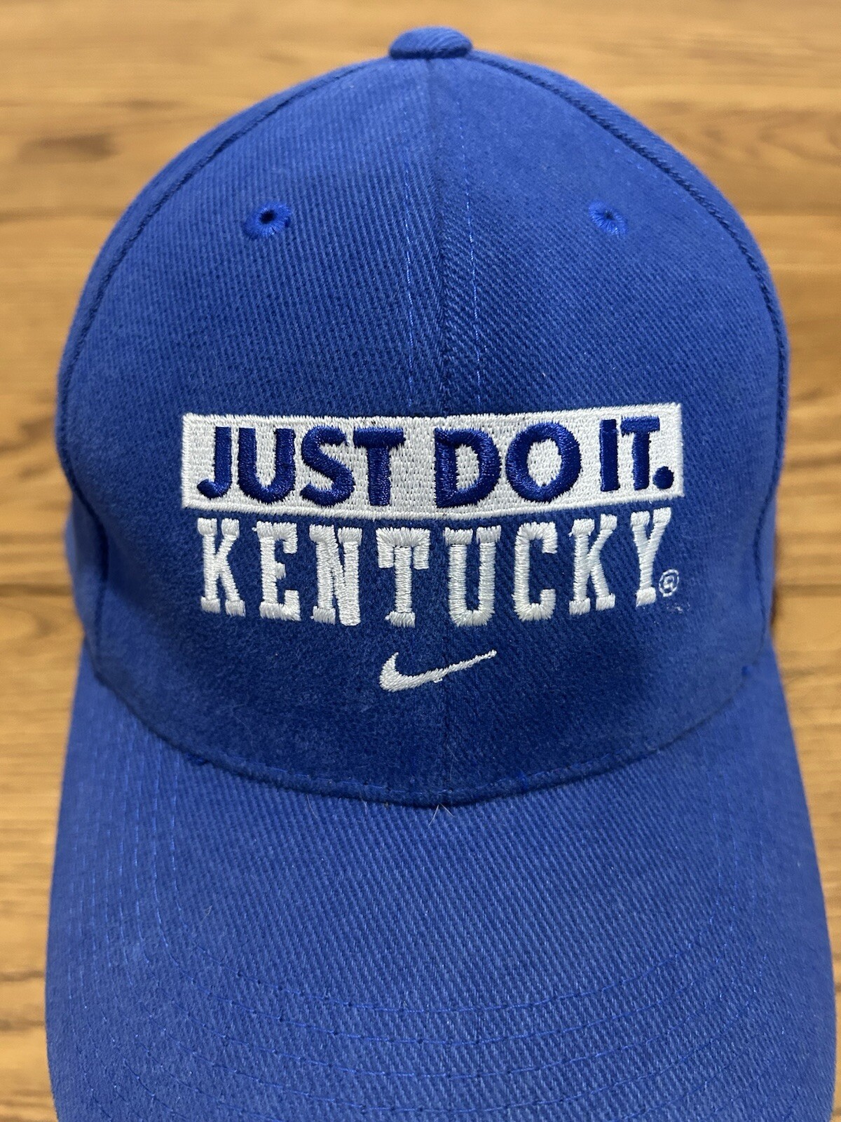 Kentucky Wildcats NCAA Basketball Vintage SnapBack NIKE! “Just DO It” BLUE HAT.
