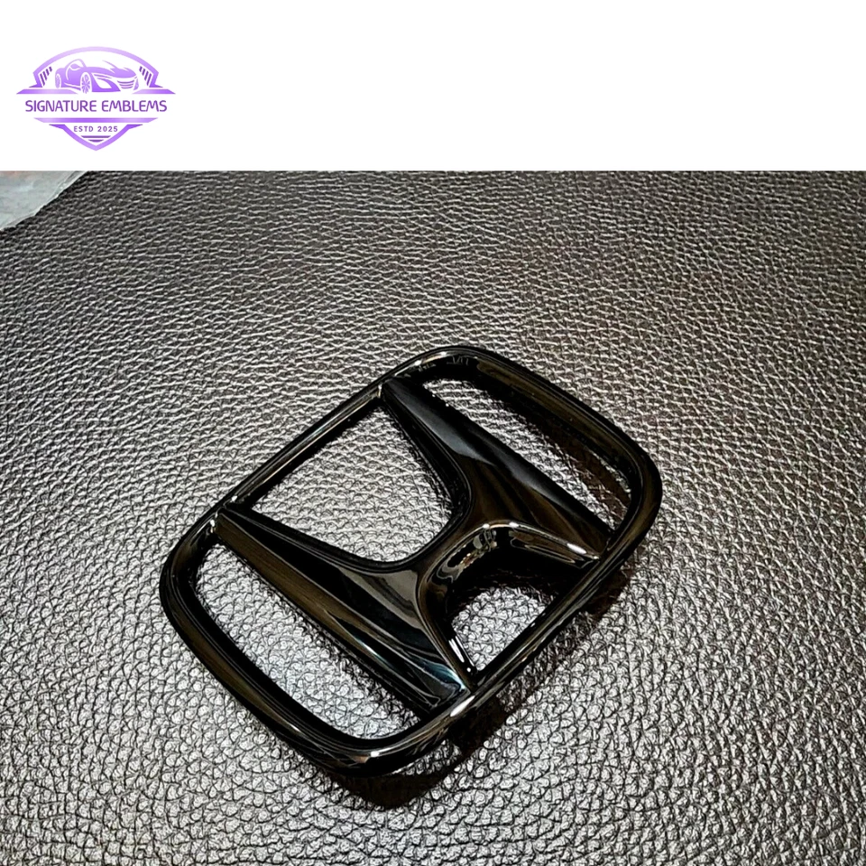 HONDA REAR CR-V BLACK GLOSSY EMBLEM LOGO BADGE FOR REAR HONDA CR-V 2023-ON - Image 4 of 4