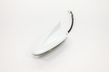 2020 - 2025 Mazda Cx-30 Rear Center Roof Fin Shark Antenna Oem White25d 2020 - 2025 Mazda Cx-30 Rear Center Roof Fin Shark Antenna Oem White25d