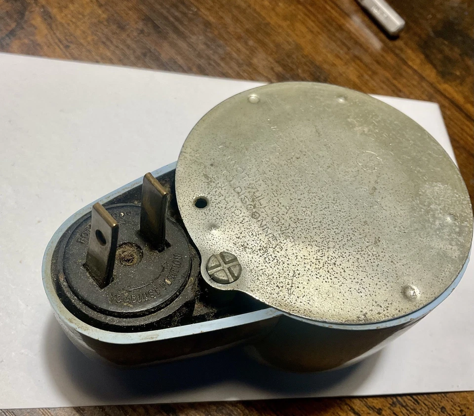 Estrellas lunares de plástico con luz nocturna enchufable vintage de los años 50 - giratorias Foto 4 de 4