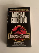 Jurassic Park Paperback Michael Crichton Ballantine Books 35th Printing 1993 VG