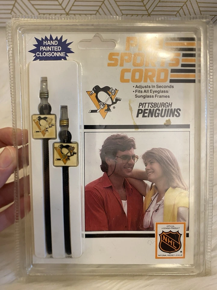 Nuevo en caja Cordón deportivo profesional Pittsburgh Penguins vintage para gafas/gafas de sol Foto 3 de 4