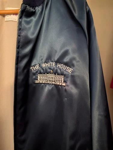 Official White House Swag Jacket 2017  Presidential Advisory Board Member image 2