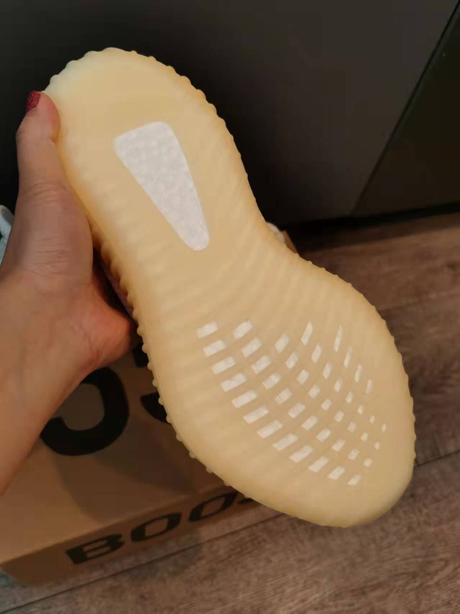 NWT Size 8 - Adidas Yeezy Boost 350 V2 FZ5246 NWT Size 8 - Adidas Yeezy Boost 350 V2 FZ5246 194816639728| eBay main image 2