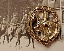 GERMAN WWII WEHRMACHT CAVALRY - EQUESTRIAN / HORSEMANSHIP BADGE IN GOLD - REPRO