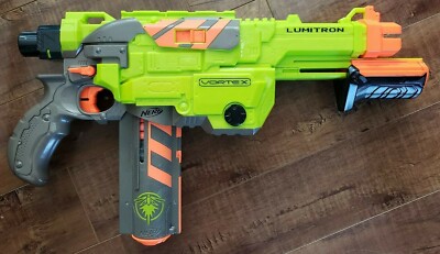 NERF Vortex Lumitron Blaster + Firefly Tech LIGHT IT UP Magazine +