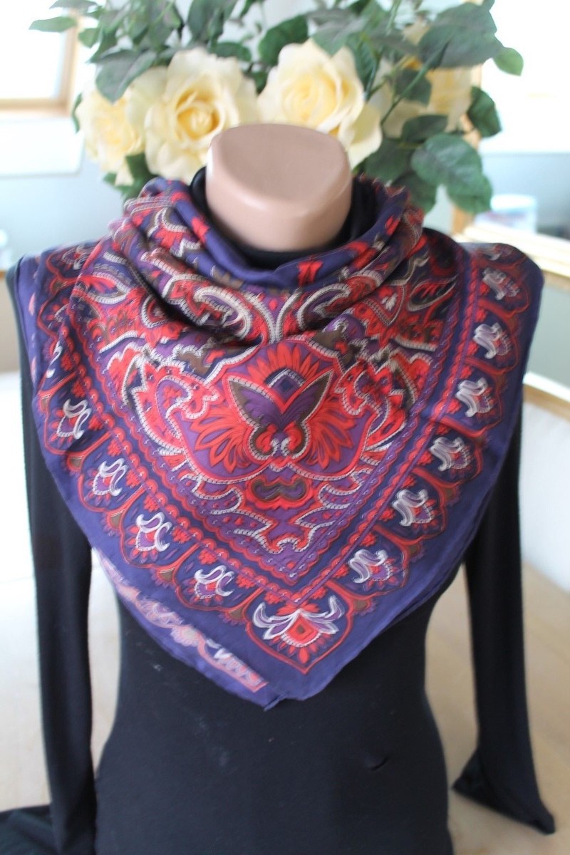 Foulard/Carré/Shawl★Foulard en soie 100% - hand rolled