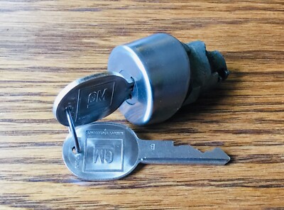 1976~1979 Chevrolet Chevette TRUNK LOCK w/2 GM KEYS vtg 1970s NOS