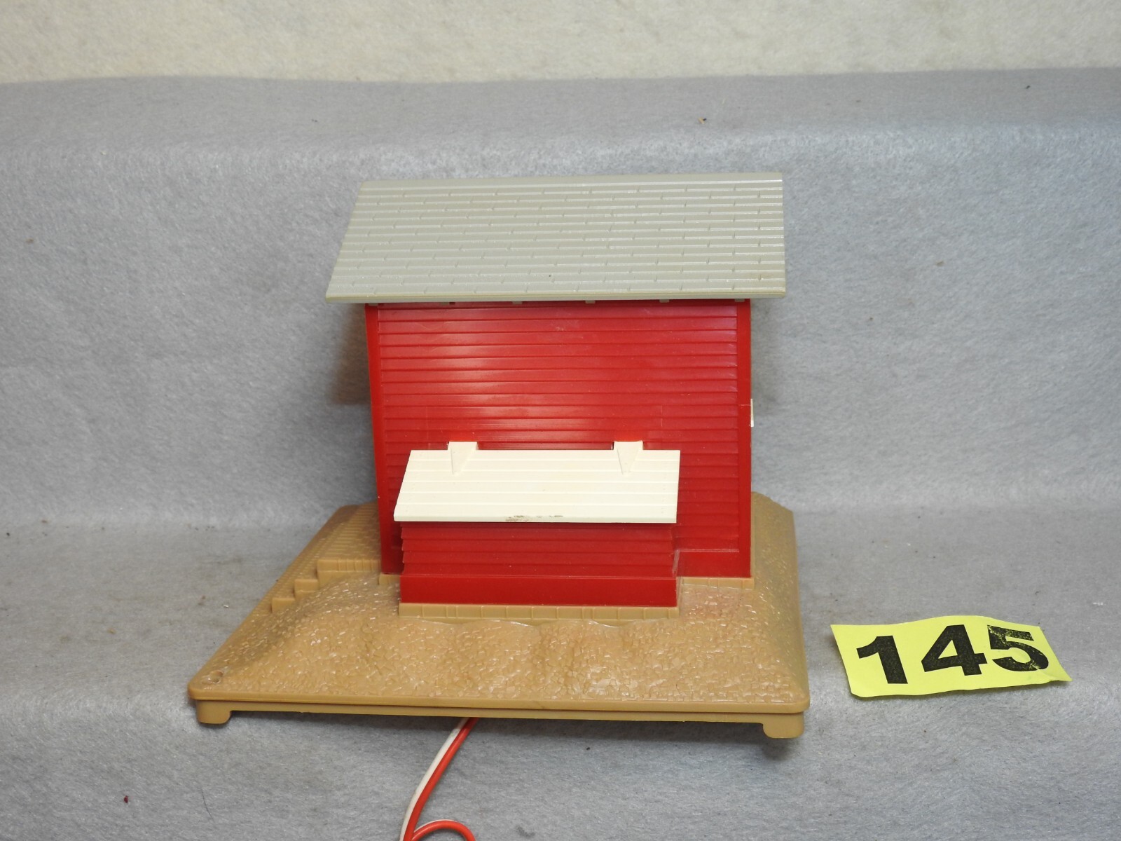 LIONEL 0/027 62127 DIESEL WHISTLING FREIGHT SHED READY TO