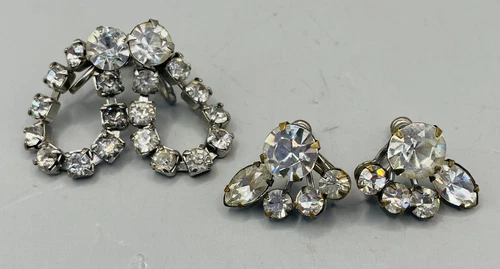 Vintage Women’s Screwback Clear Rhinestone Earrings Lot Of 2 Costume Jewelry