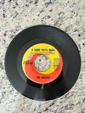 Beatles 45 rpm vinyl record - 