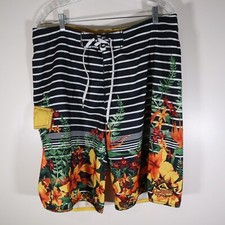 Quiksilver Board Shorts Mens 38 Cargo Pocket Swim Surf Beach Trunks Black Floral