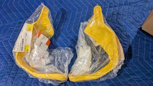 New OEM BMW 32719829355 and 32719829356 F750GS F850GS Handguards Yellow - Picture 4 of 6
