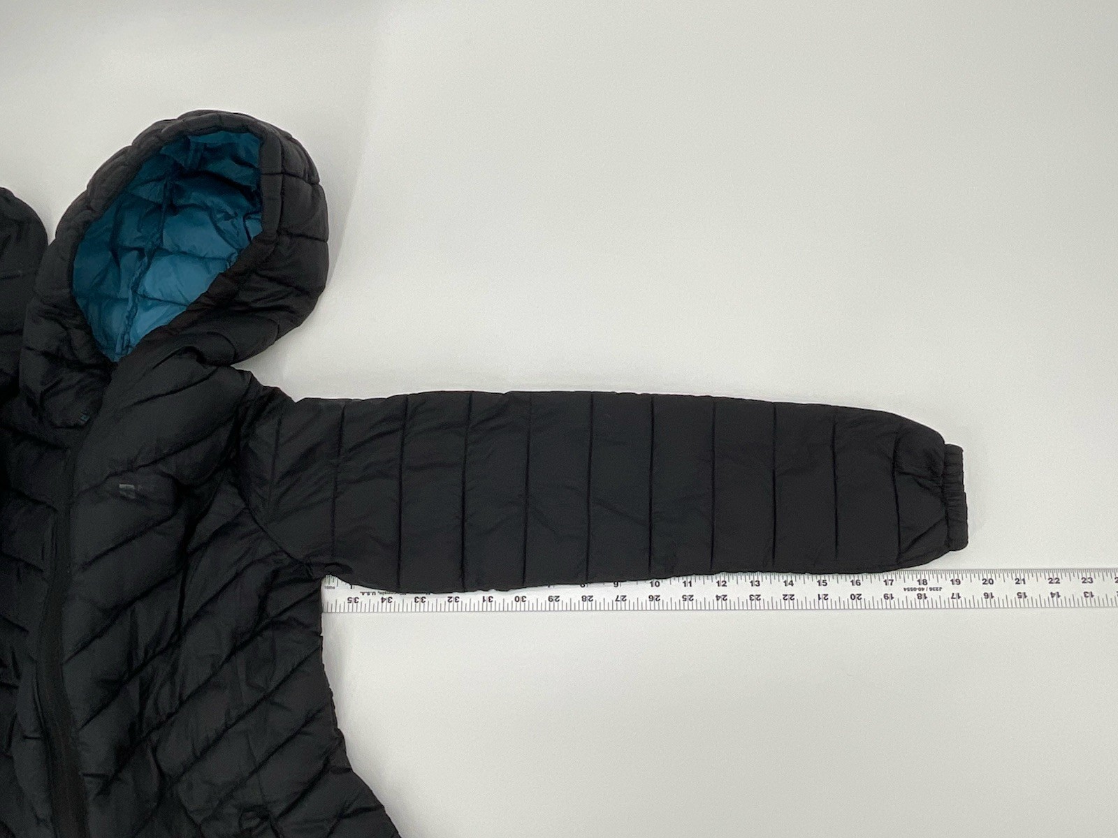 Mountain Warehouse Light Puffer Jacket Water Resi… - image 9