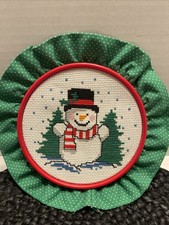 Vintage Needlepoint Snowman Christmas Tree completed 8  Dia