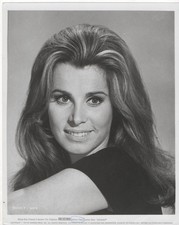STEPHANIE POWERS CRESCENDO 10"x8" HAMMER WARNER BROS 1970 PRESS PACK PHOTO, RARE