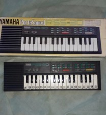 Yamaha Portasound PSS-30 Vintage Keyboard Electronic, Working