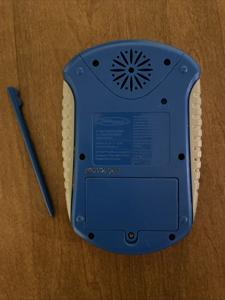 Bicicleta Iluminada 2 em 1 Solitário Jogo Eletrônico Portátil com Caneta - Testado - Imagem 4 de 4