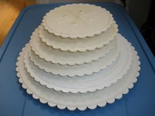 Wilton Circles of Strength 6 tier Cake Separator Plates Scalloped 7  -14" not 2