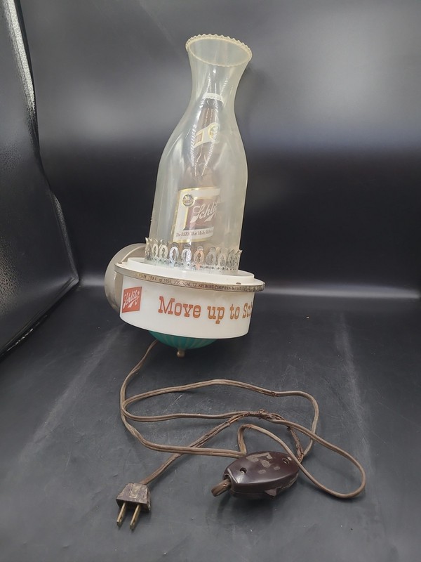 SCHLITZ 1950s BEER LIGHT VINTAGE NON MOTION BOTTLE WALL SCONCE, Works. MG