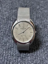 Universal Geneve White Shadow Automatic Watch Silver Dial Mesh Band Used