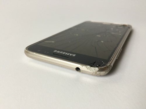 Samsung Galaxy J3 2016 SM-J320 Gold 8GB - Used Broken Screen For Parts As Is - Afbeelding 5 van 12