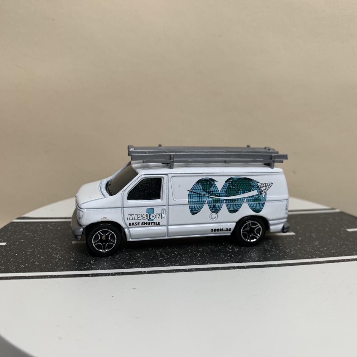 コレクション VAN Matchbox Space Explorer Series #38 First Edition Mission Ford Van