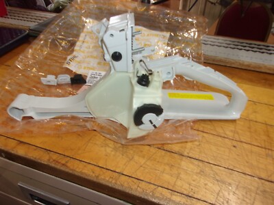 mi＊ Stihl OEM MS260 Rear Handle Fuel Tank Assy MS 260 026 024 1121-350