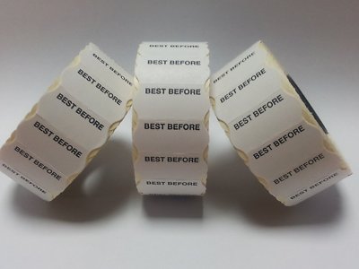''BEST BEFORE'' weiße permanente vorgedruckte CT4 26 x 12 mm Preisauszeichner Datum Etiketten