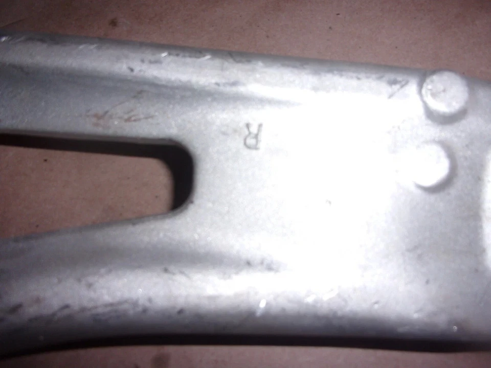 97-03 BMW 323i 325i 328i FRONT RH PASSENGER SIDE LOWER CONTROL ARM - Image 3 of 4