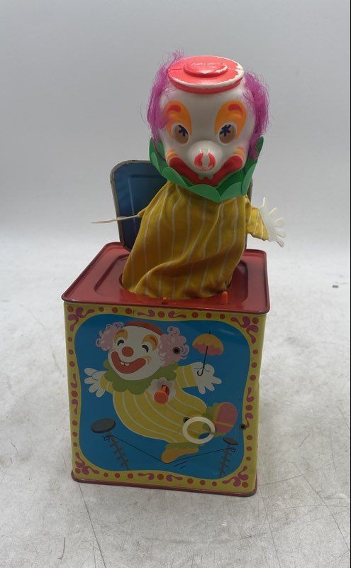 Vintage Mattel 1970's Multicolor Talking Clown Jack In The Music Box