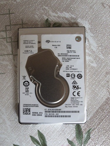 SEAGATE 2TB SATA  Festplatte - ST2000LM003 - 2,5" - 5400 RPM