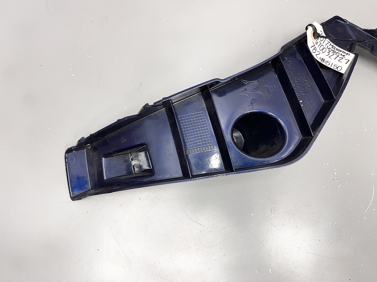 ⭐️2017-2020 MASERATI LEVANTE REAR BUMPER RIGHT PASSENGER SUPPORT MOUNT BRACKET