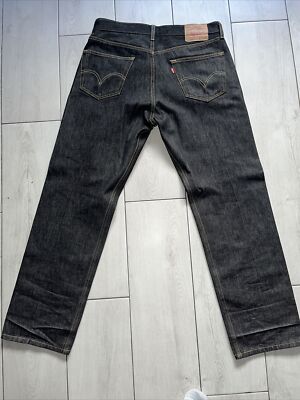 Levi's 501 Jeans Mens 35x32 Button Fly Blue Black Straight Leg Levi's 501 Jeans Mens 35x32 Button Fly Blue Black Straight Leg