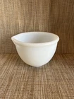 VTG White Milk Glass Mixing Bowl with Pour Spout in Great Condition 4.5”X6.25”